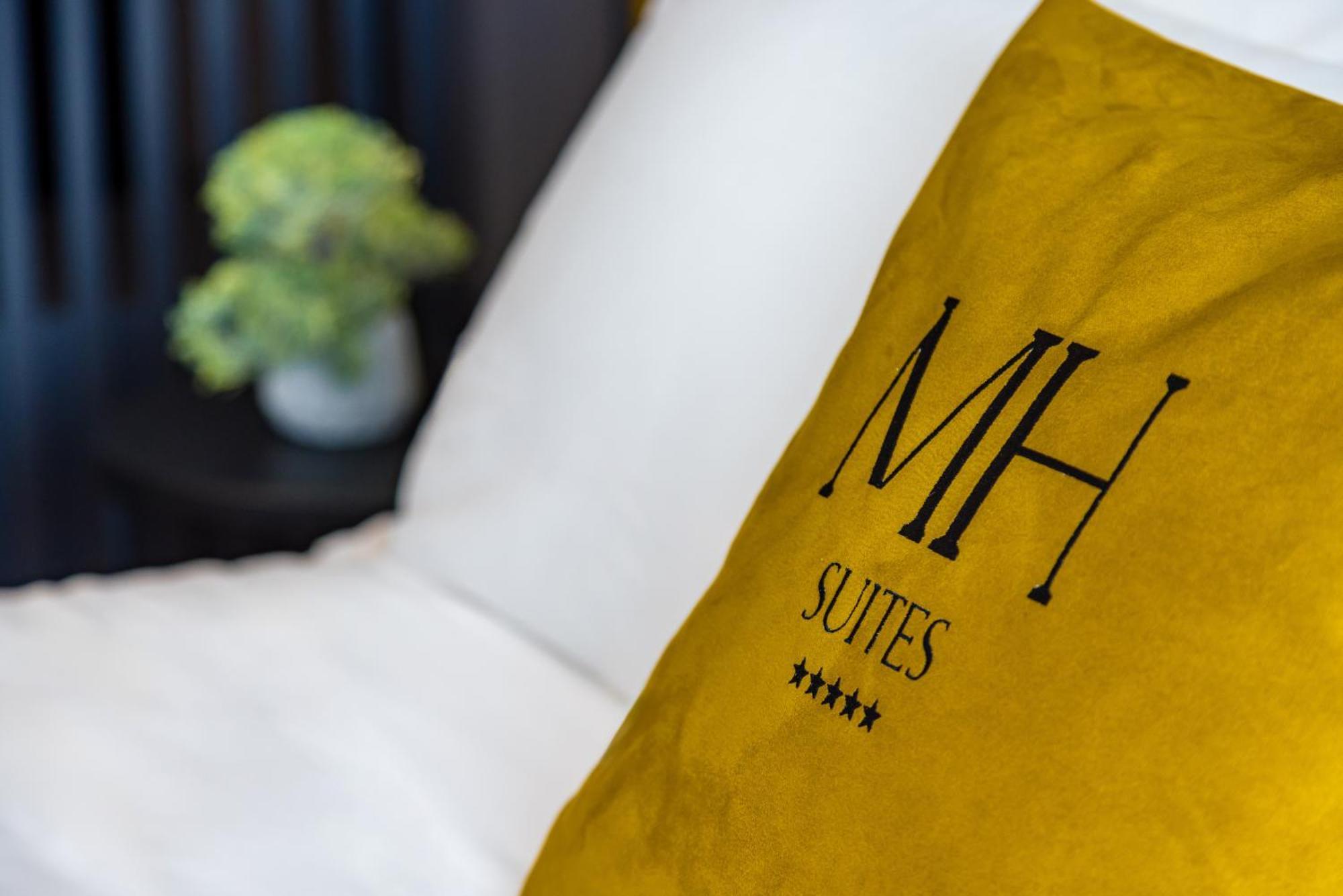 Mh Suites Plebiscito Neapol Exteriér fotografie