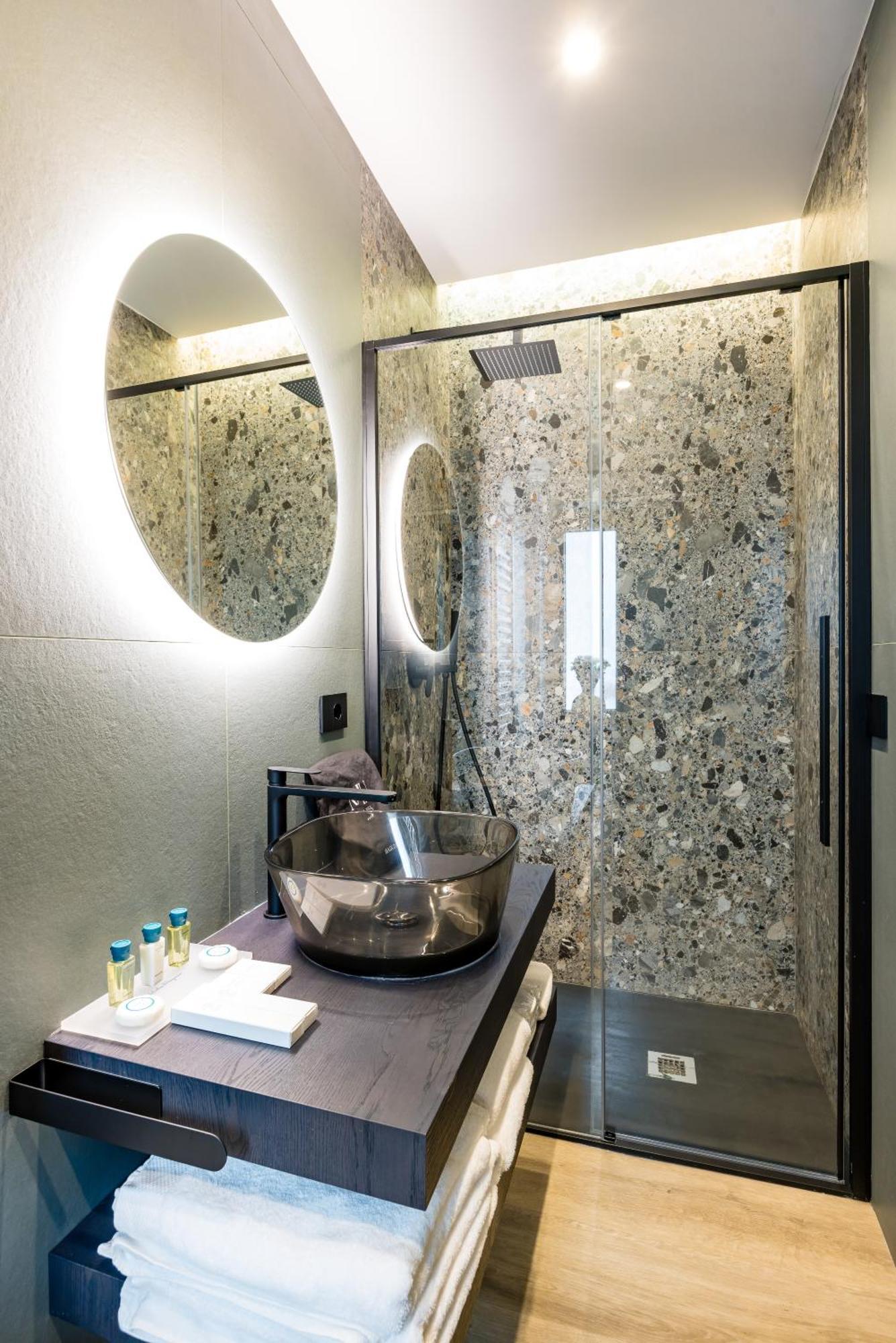 Mh Suites Plebiscito Neapol Exteriér fotografie